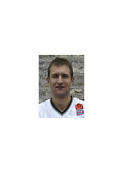 Singaras  Tribė