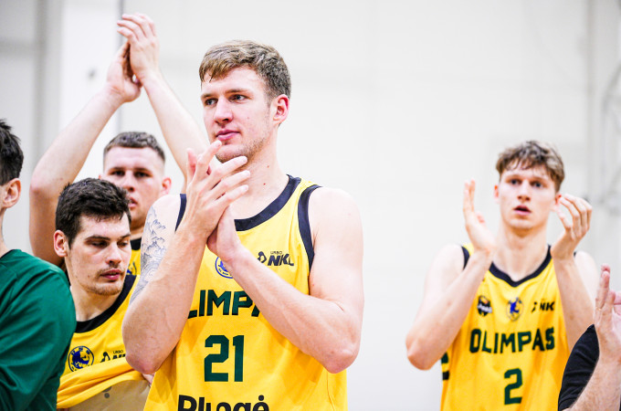 Plonu ledu vaikščioję plungiškiai nutraukė ilgiausią sezono nesėkmių seriją