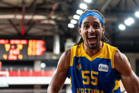 Sostinėje siautęs Warrenas atvedė „Kretingą-Rivile“ į pirmąją pergalę atkrintamosiose